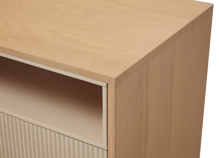 Creme Dresser 120*45*88.4Cm Oak Veneer