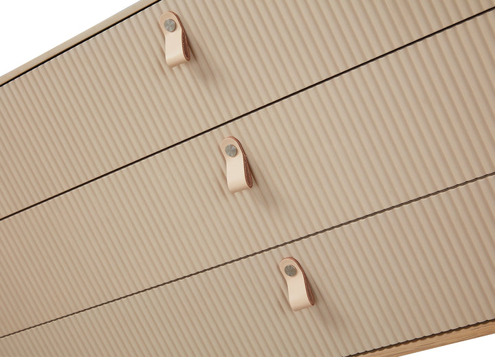 Creme Dresser 120*45*88.4Cm Oak Veneer