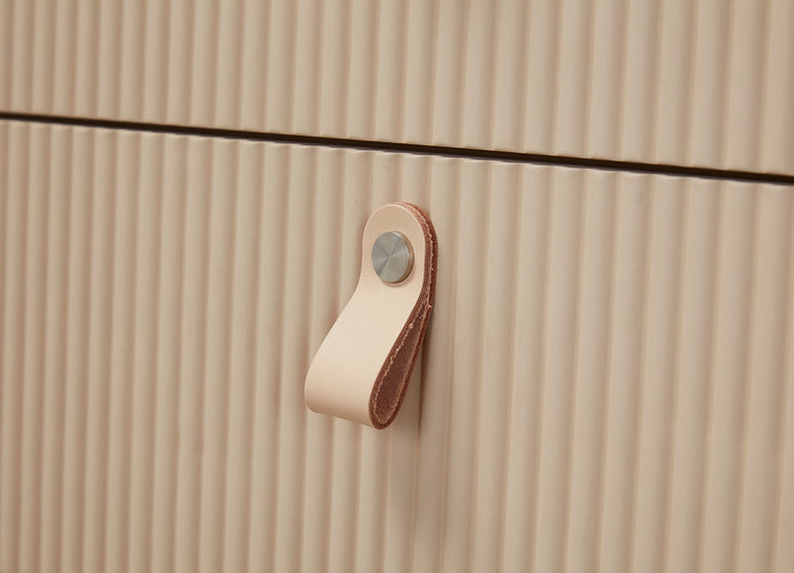 Creme Dresser 120*45*88.4Cm Oak Veneer