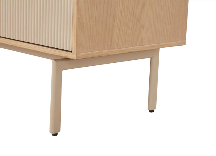 Creme Dresser 120*45*88.4Cm Oak Veneer