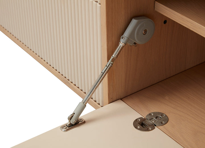 Creme Tv Unit 200*45*67Cm Oak Veneer