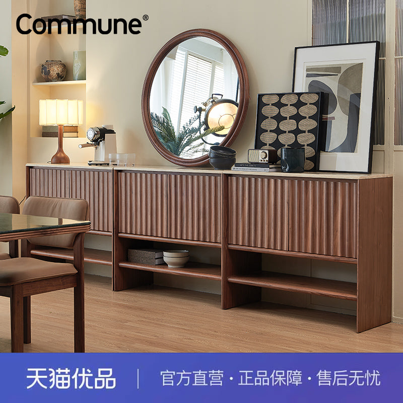 Hotel Paradiso 控制台单元