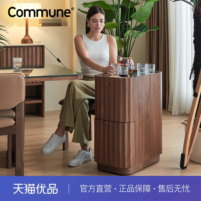 Hotel Paradiso 吧台柜