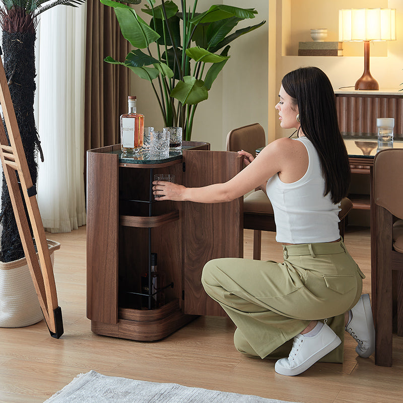 Hotel Paradiso 吧台柜