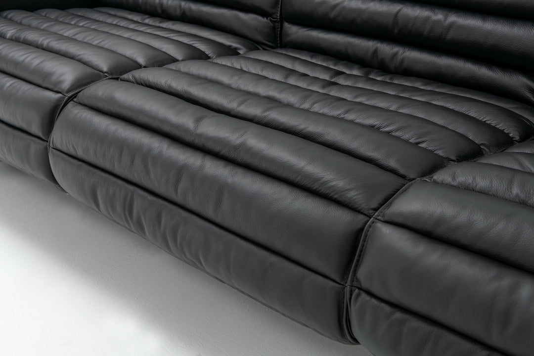 Airframe Sofa 4 Seater