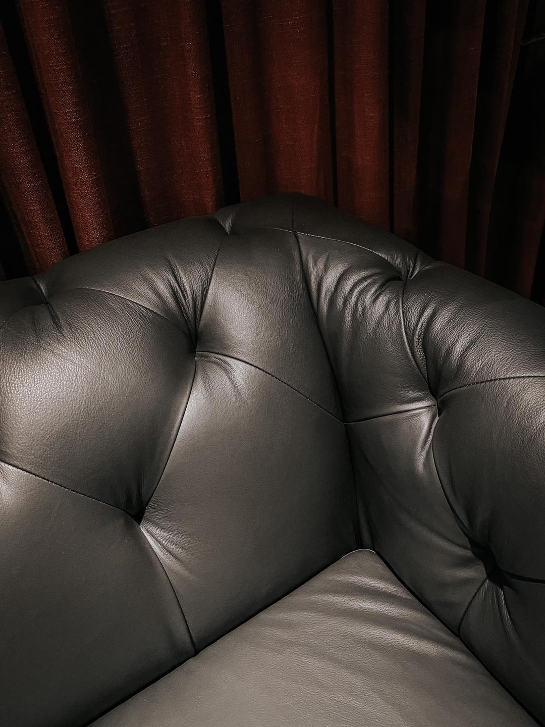 Nouvel Sofa 4 Seater